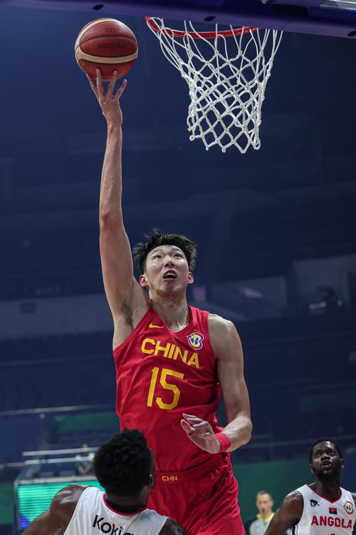 她以连胜的